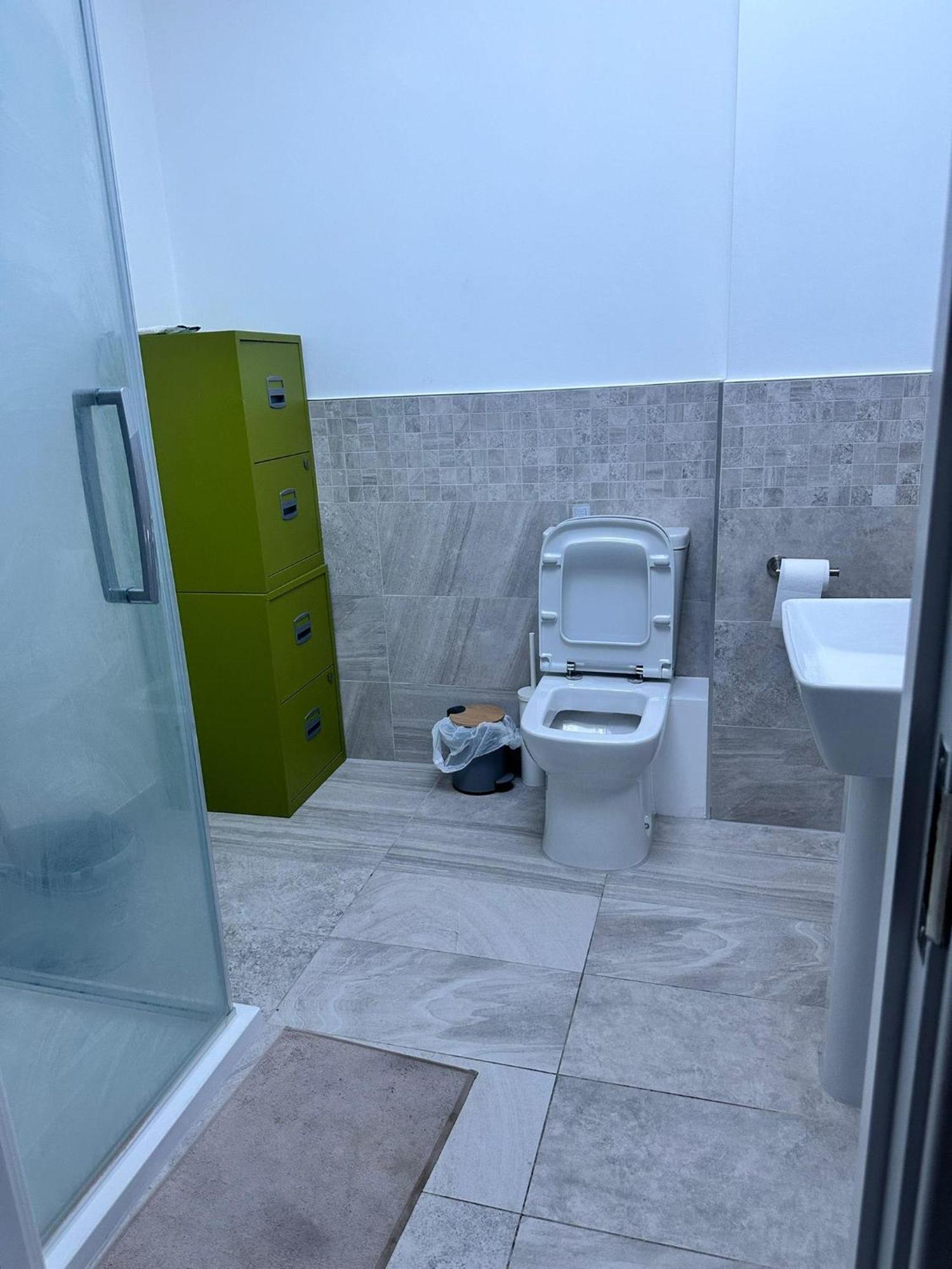Ferienwohnung Uttsav Green - Affordable London Zone 3 - Accessible Public Transport Exterior foto